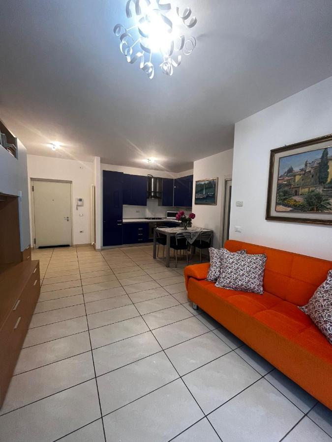 Garden & Pool Perugini Apartman Torbole Sul Garda Kültér fotó